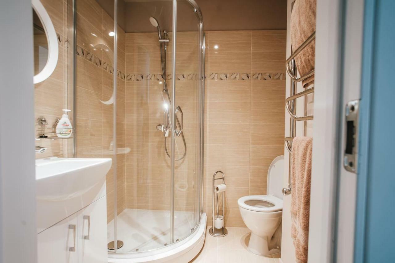 Stylish Latvian Classic 1-Bedroom Apartment Near City Center, Parks & Public Transport Links Ryga Zewnętrze zdjęcie